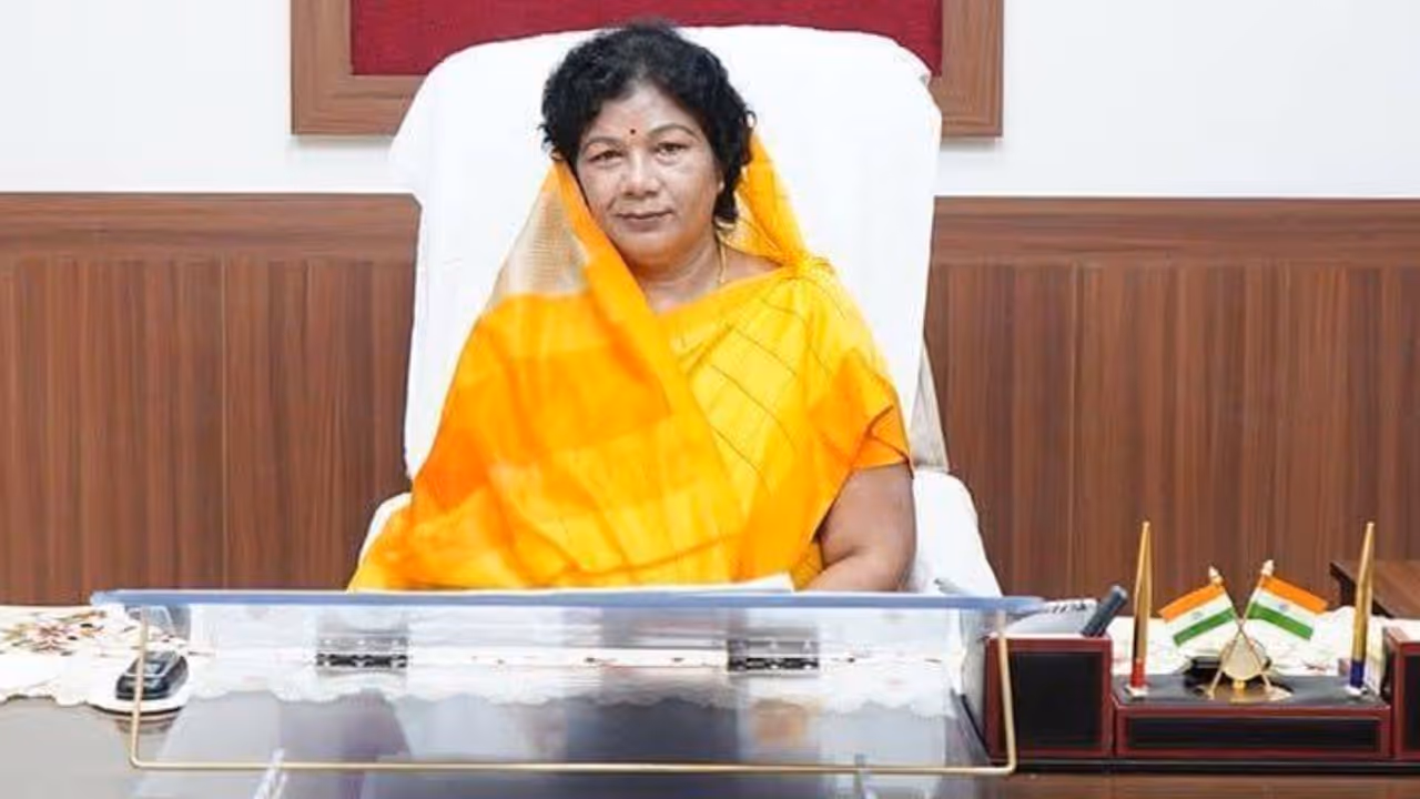 Sampatiya Uikey Sampatiya Uikey