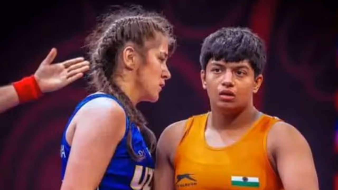 Ashwini Vishnoi Gold Medal Ashwini Vishnoi Gold Medal