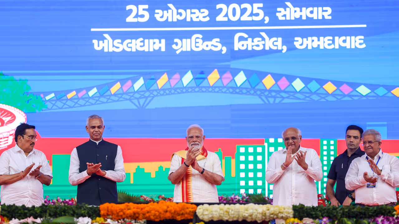 PM Modi in Gujarat