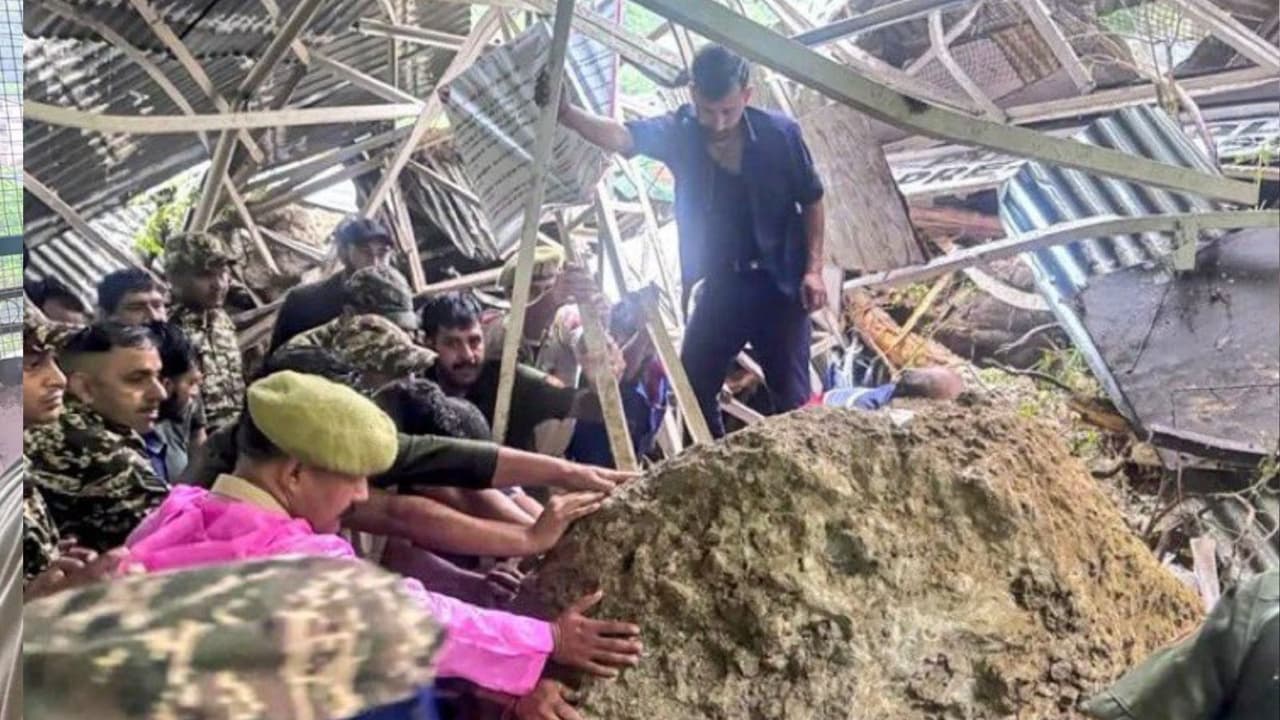 jammu kashmir vaishno devi landslide 