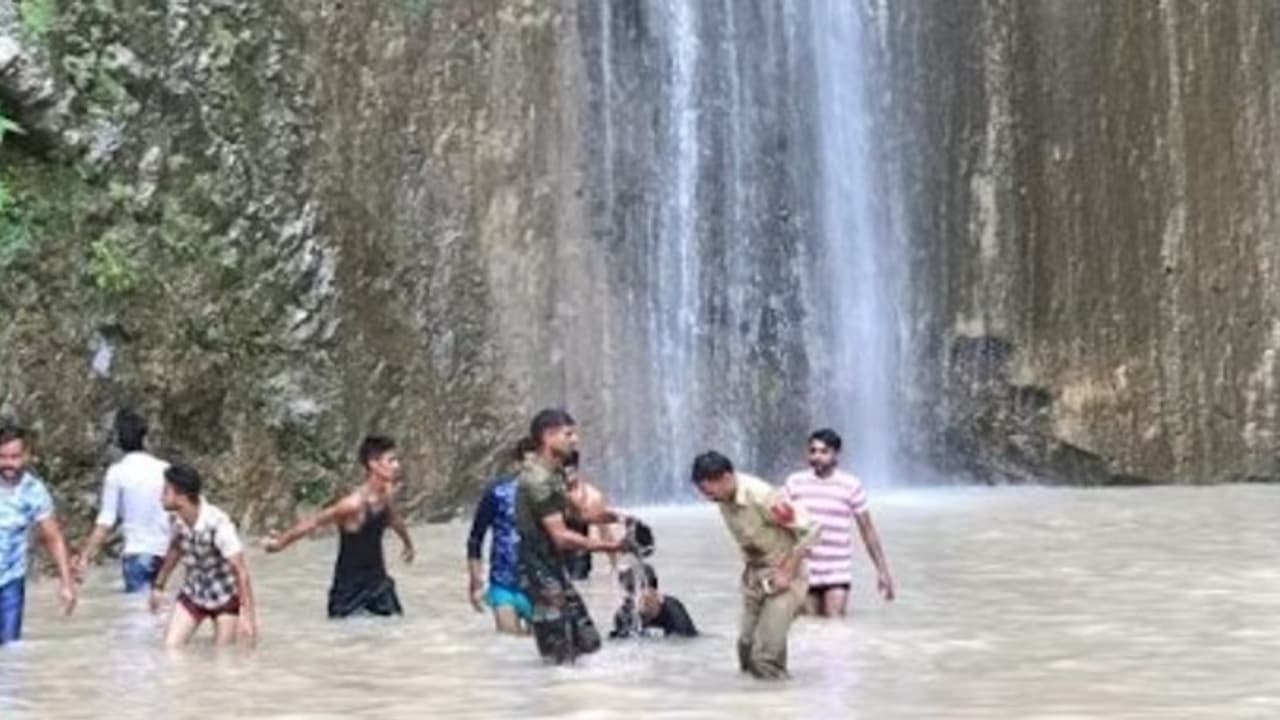 water fall water fall