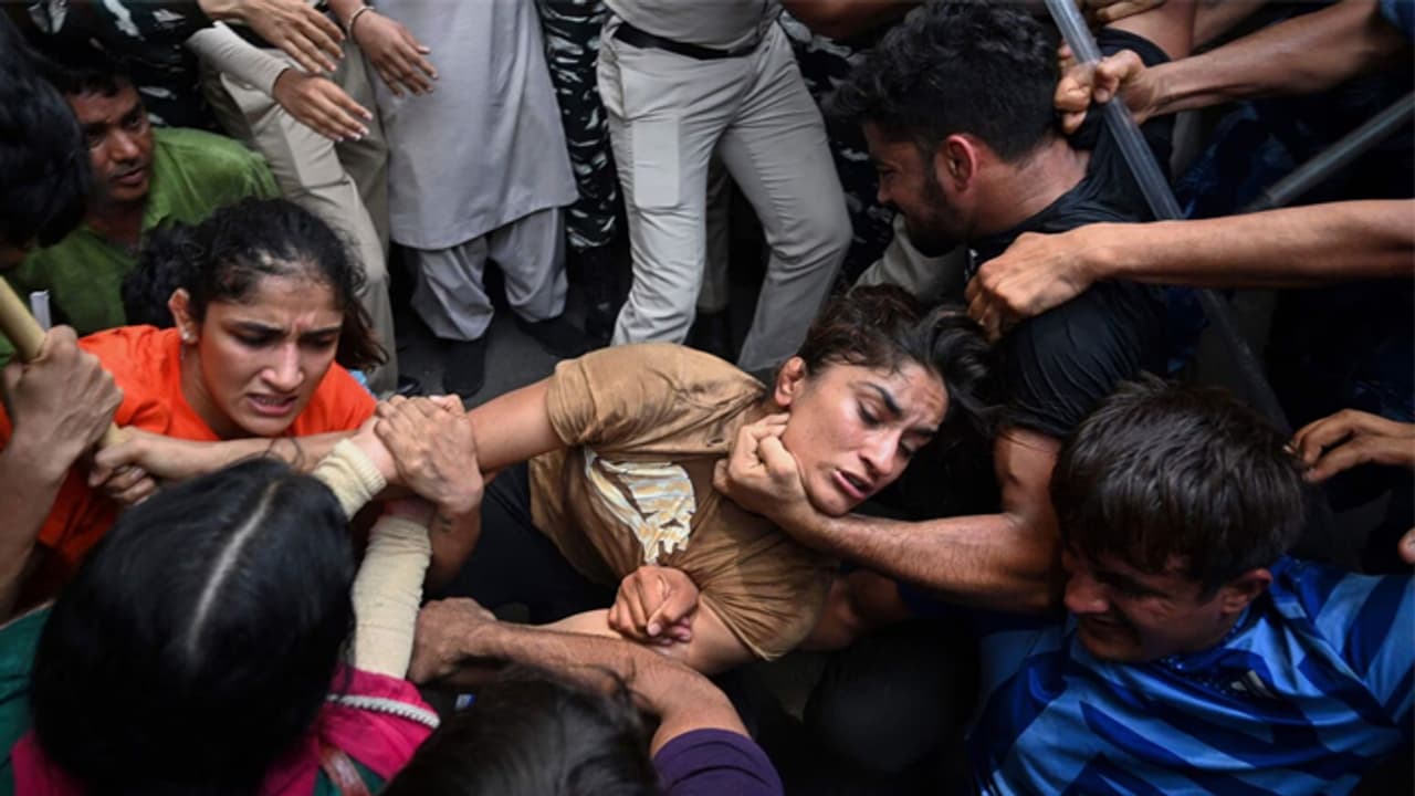 Neeraj Chopra tweet for Indian wrestlers Neeraj Chopra tweet for Indian wrestlers