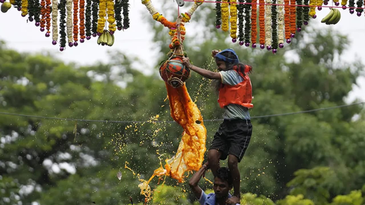 dahi handi in Delhi NCR dahi handi in Delhi NCR