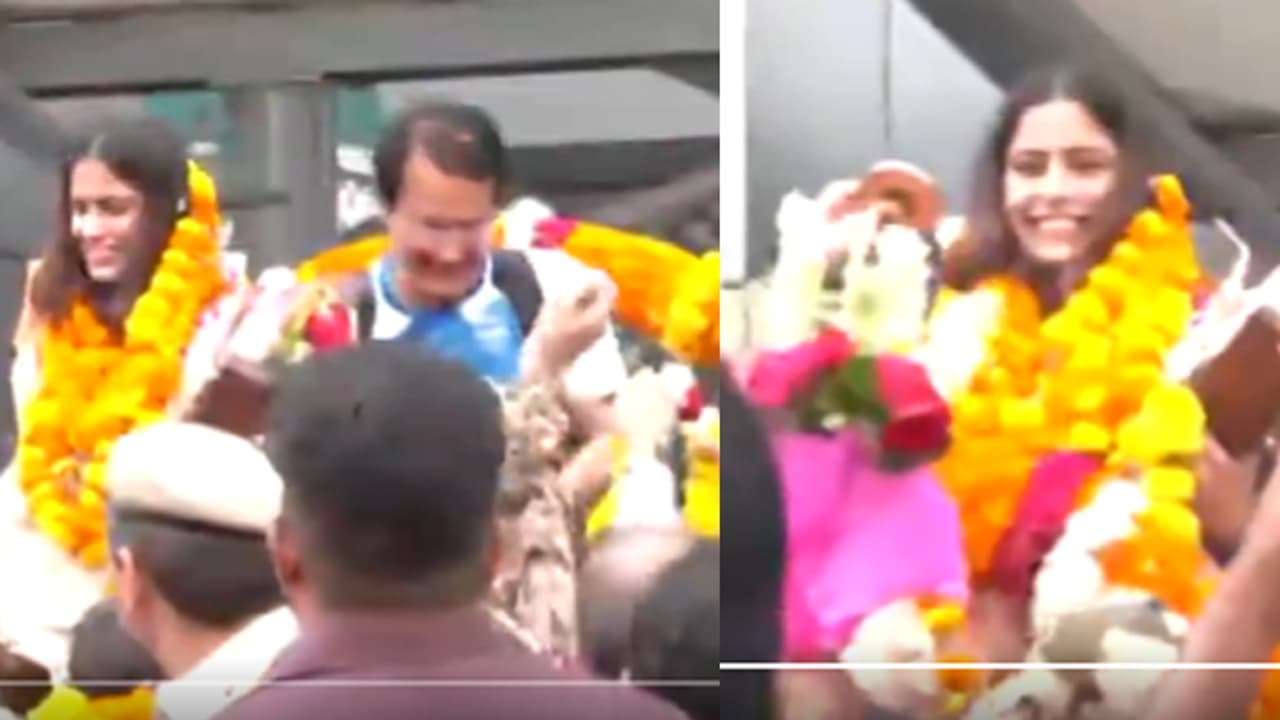 Manu Bhaker welcome in delhi Manu Bhaker welcome in delhi