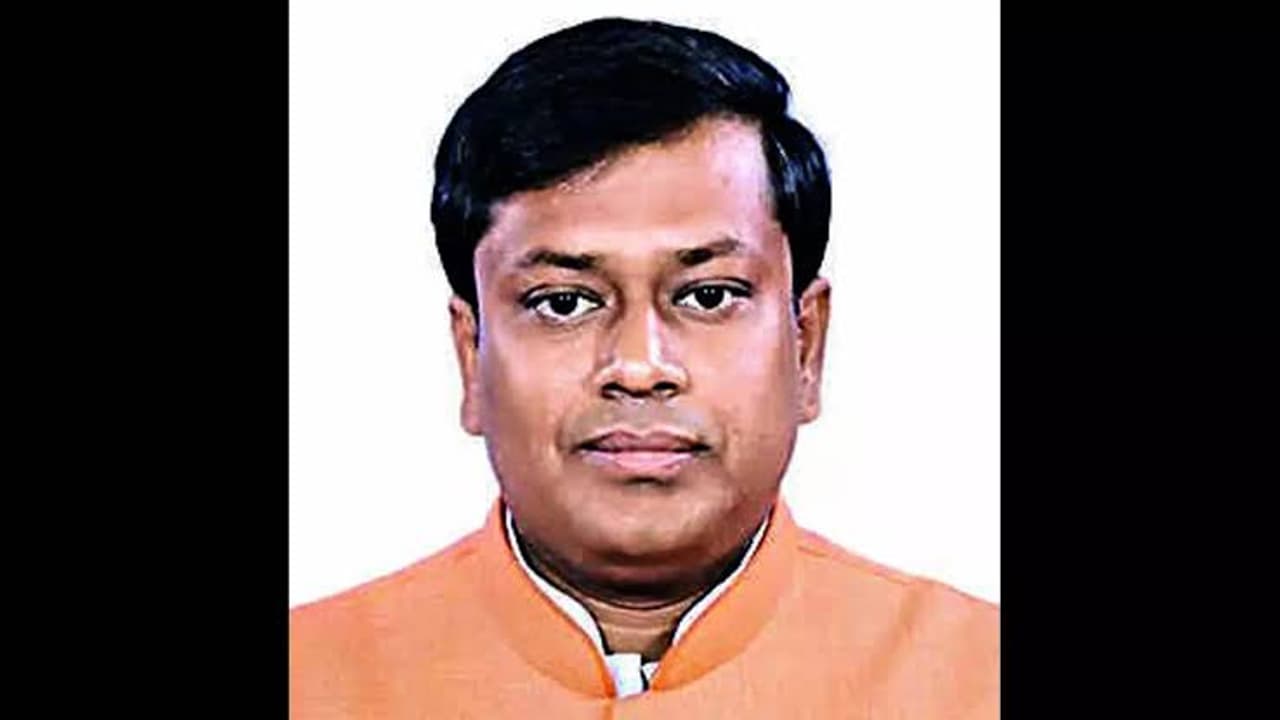 Controversy over BJP leader Sukanta Majumder comments on Annapurna prakalpa bsm Controversy over BJP leader Sukanta Majumder comments on Annapurna prakalpa bsm