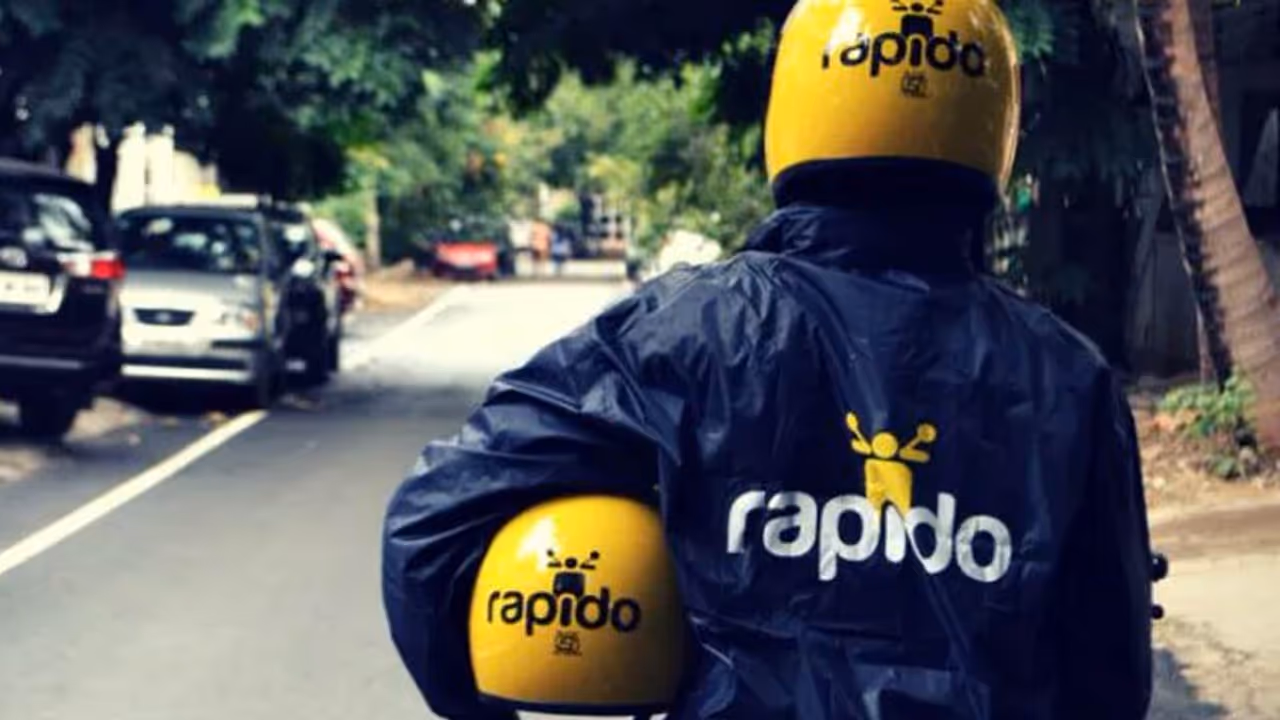 Bengaluru techie surprises commuter by taking Rapido ride