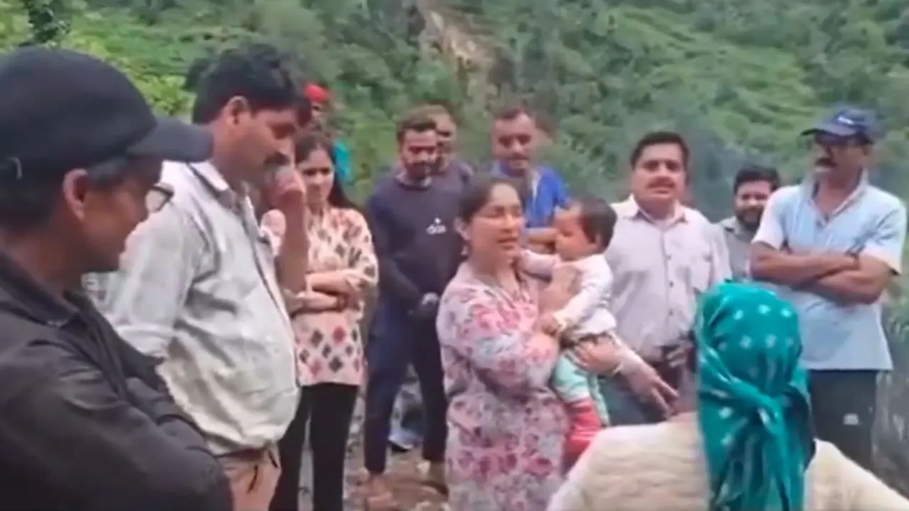baby orphaned in himachal pradesh flood baby orphaned in himachal pradesh flood