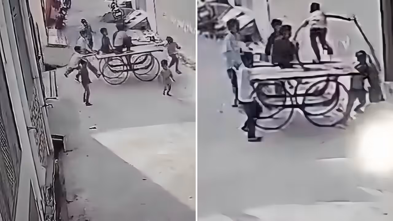 Uttar Pradesh News 6 Year Old Child Dies In Muzaffarnagar Lane Accident While Playing With Handcart Tragic Video Emerges Uttar Pradesh News 6 Year Old Child Dies In Muzaffarnagar Lane Accident While Playing With Handcart Tragic Video Emerges