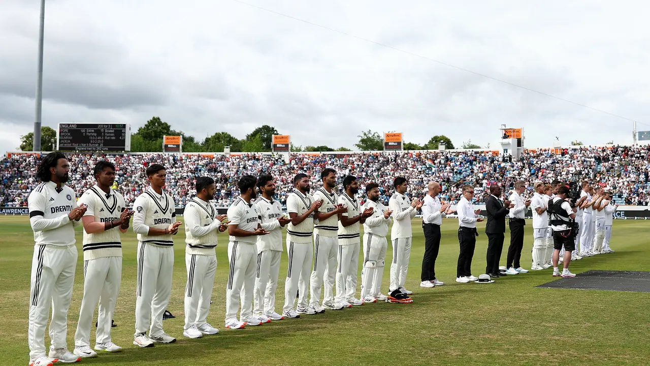 India and England players