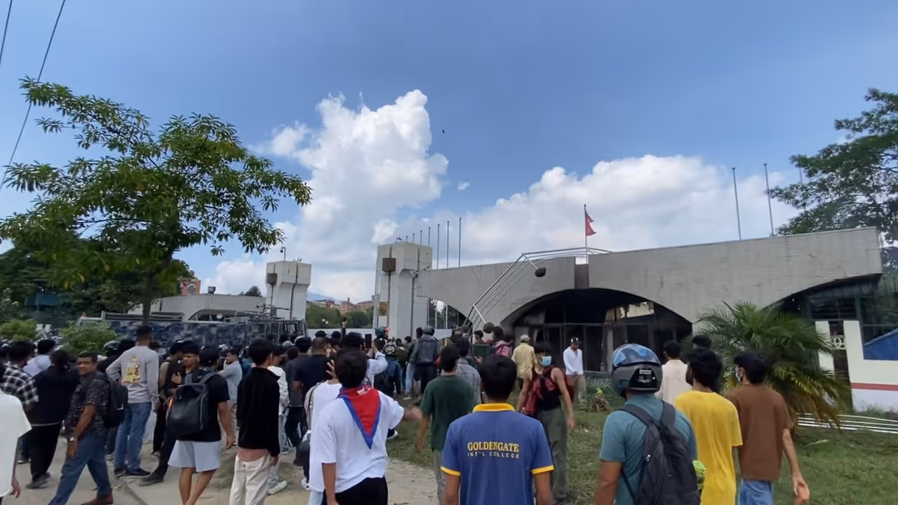 Nepal Gen Z Protest Turns Deadly Police Crackdown Teargas Rubber Bullets Curfew Nepal Gen Z Protest Turns Deadly Police Crackdown Teargas Rubber Bullets Curfew