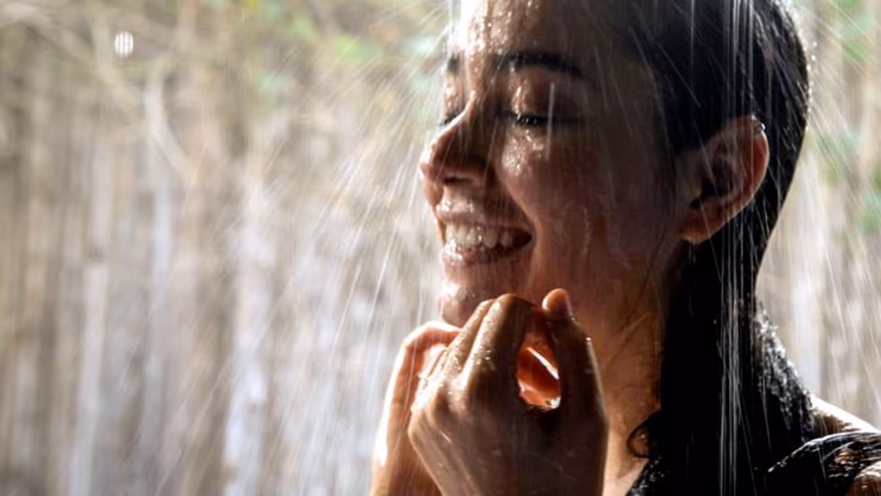 Heart attack while bathing Heart attack while bathing