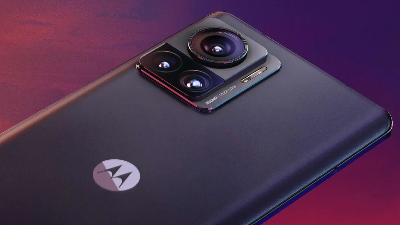Motorola moto x40 