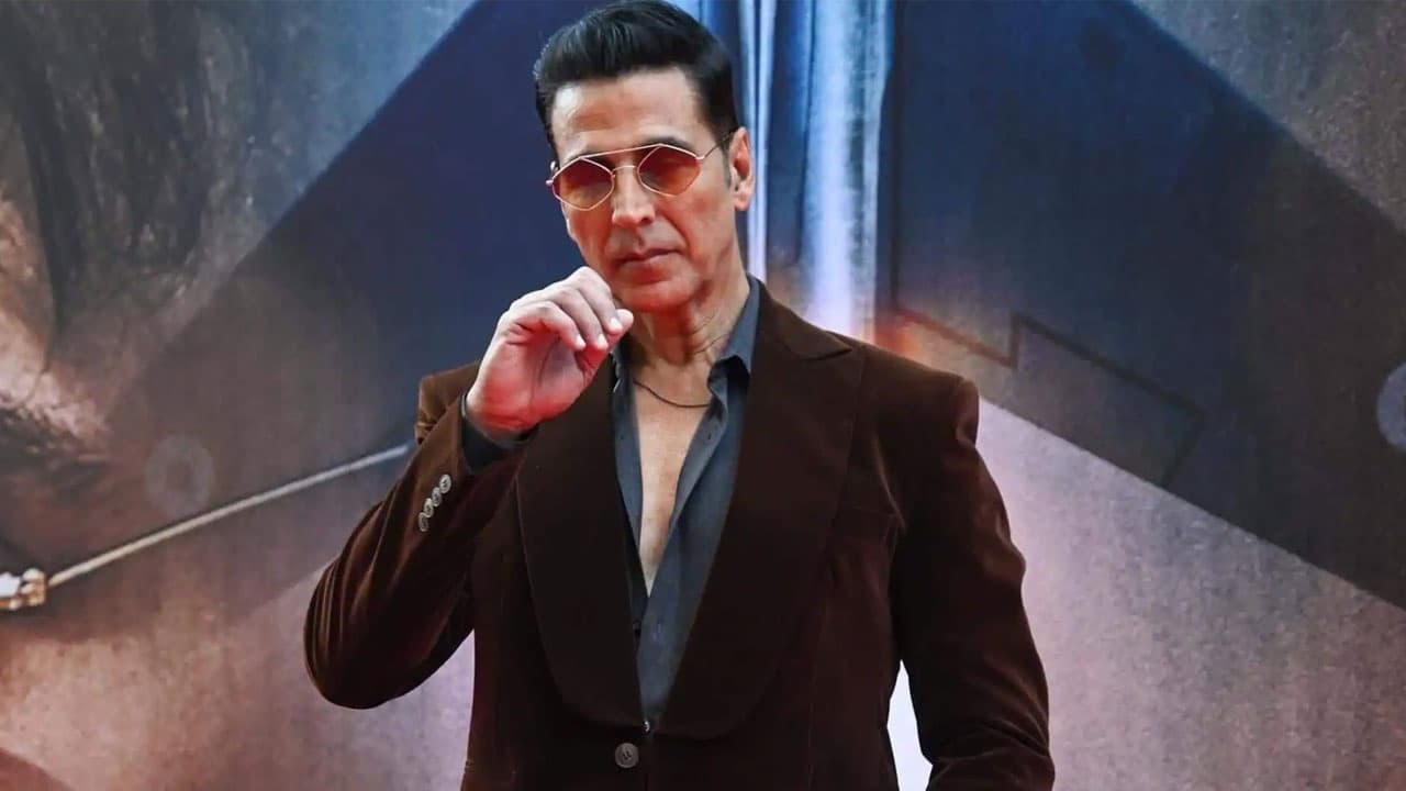 akshay kumar childhood days