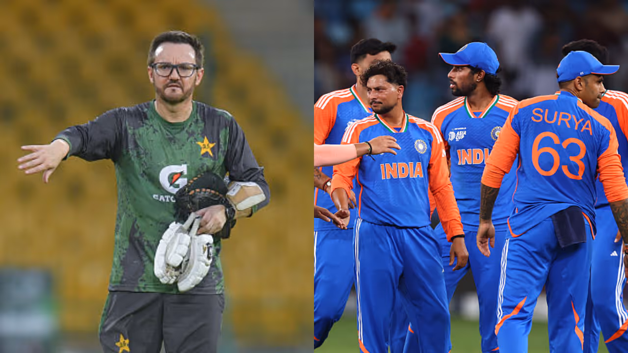 Mike Hesson and Team India