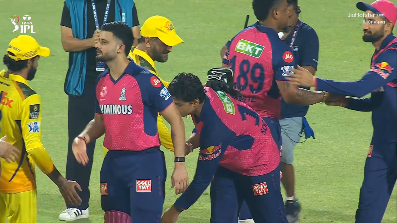 Vaibhav Suryavanshi and MS Dhoni