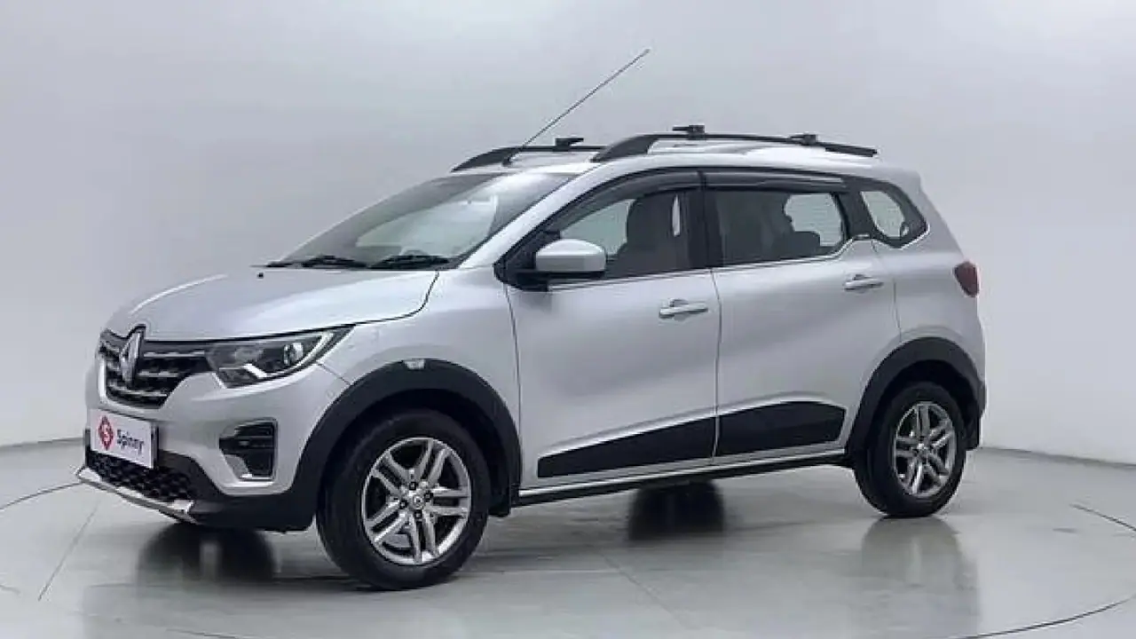 Renault Triber Car