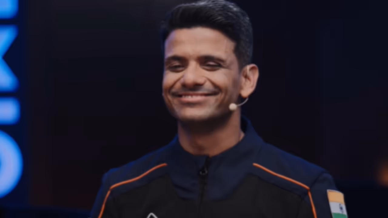 Who is Shubhanshu Shukla