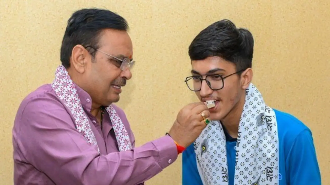 Rajasthan CM Bhajanlal Sharma meets NEET UG 2025 topper Mahesh Kumar (Photo/X@BhajanlalBjp) Rajasthan CM Bhajanlal Sharma meets NEET UG 2025 topper Mahesh Kumar (Photo/X@BhajanlalBjp)