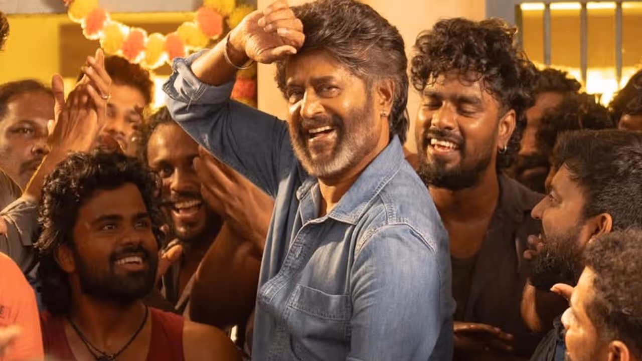 rajinikanth coolie vs hrithik roshan war 2 box office day 10 collection rajinikanth coolie vs hrithik roshan war 2 box office day 10 collection