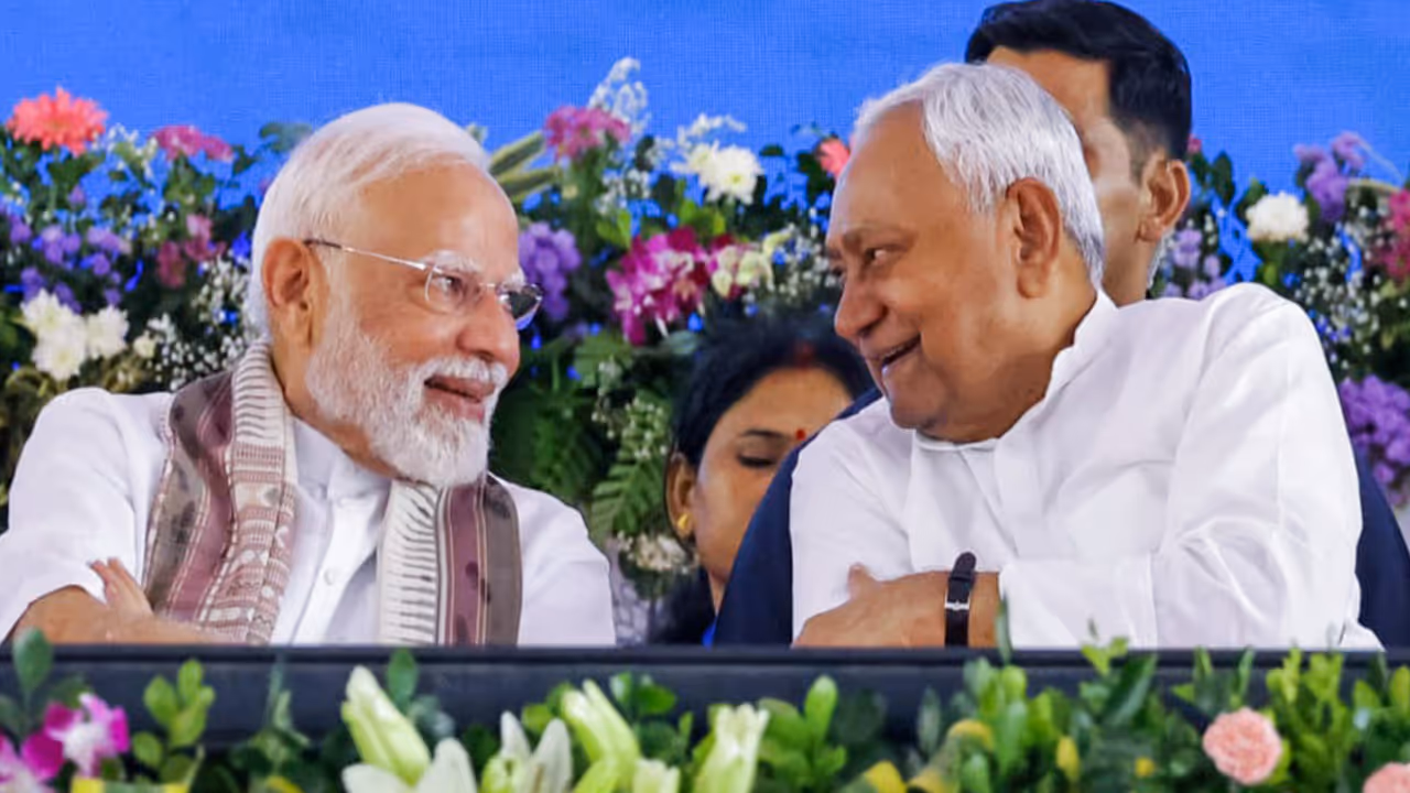 bihar election result 2025 nda crosses 200 nitish kumar big lead