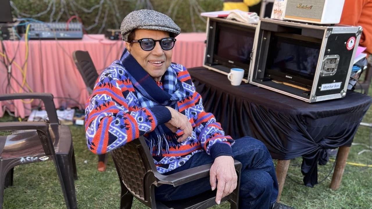 dharmendra debut and last movie name 