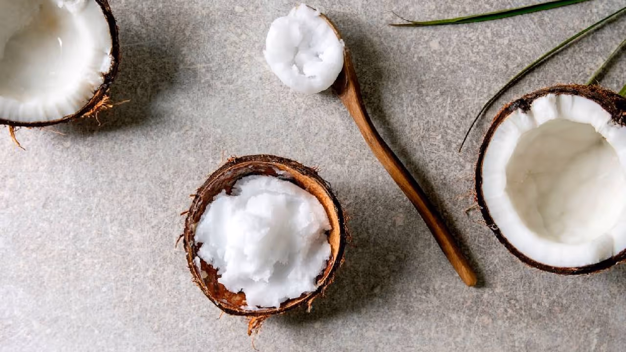 coconut oil winter hacks coconut oil winter hacks