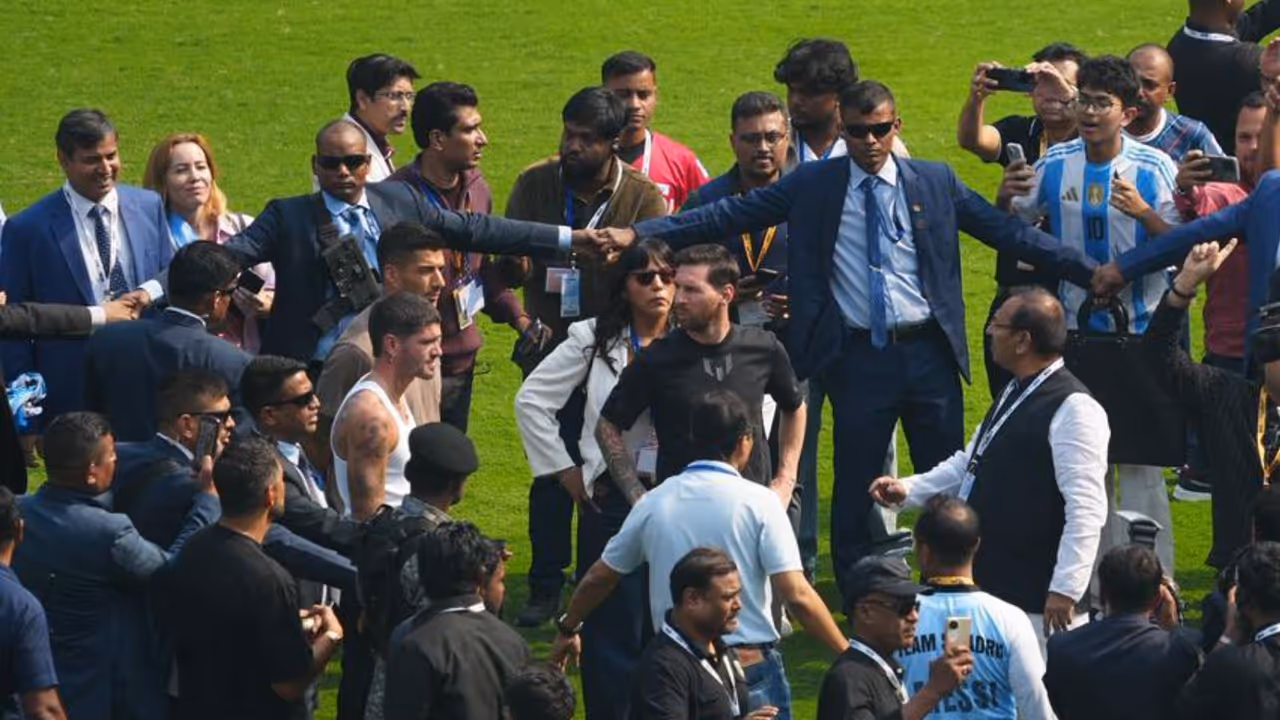 Lionel Messi Fans Anger Lionel Messi Fans Anger