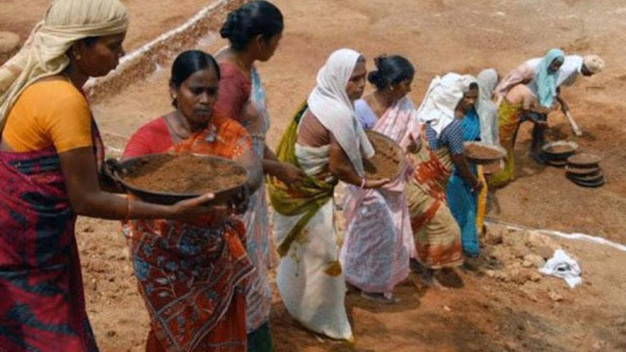 poojya bapu gramin rojgar yojana mgnrega name change 125 days poojya bapu gramin rojgar yojana mgnrega name change 125 days