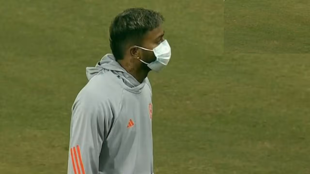 hardik pandya in mask lucknow hardik pandya in mask lucknow