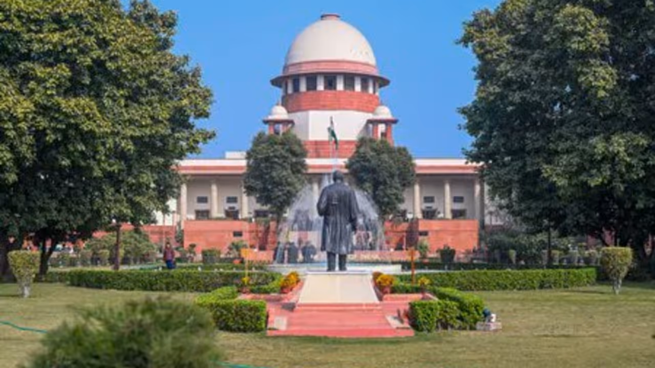 woman not performing household chores like cooking do not amount to cruelty says Supreme Court in a divorce case hearing woman not performing household chores like cooking do not amount to cruelty says Supreme Court in a divorce case hearing