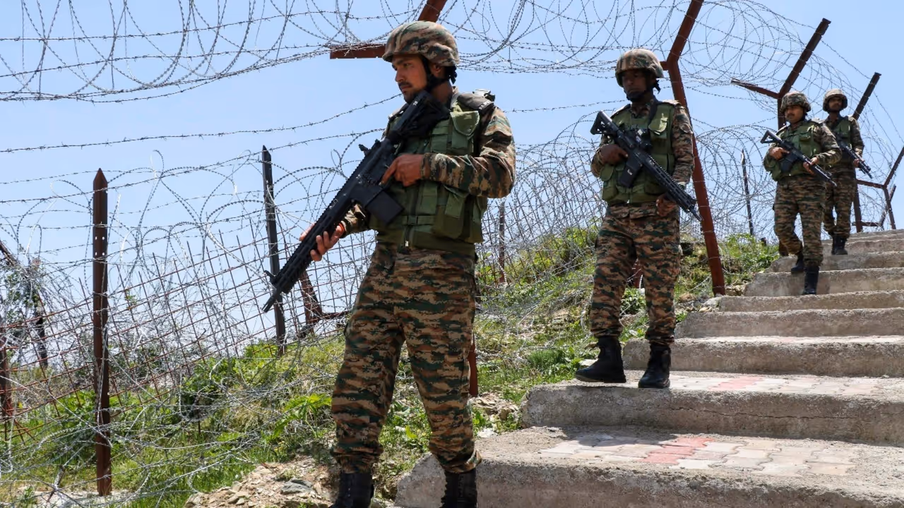 Jammu Kashmir Weapons Seized Jammu Kashmir Weapons Seized