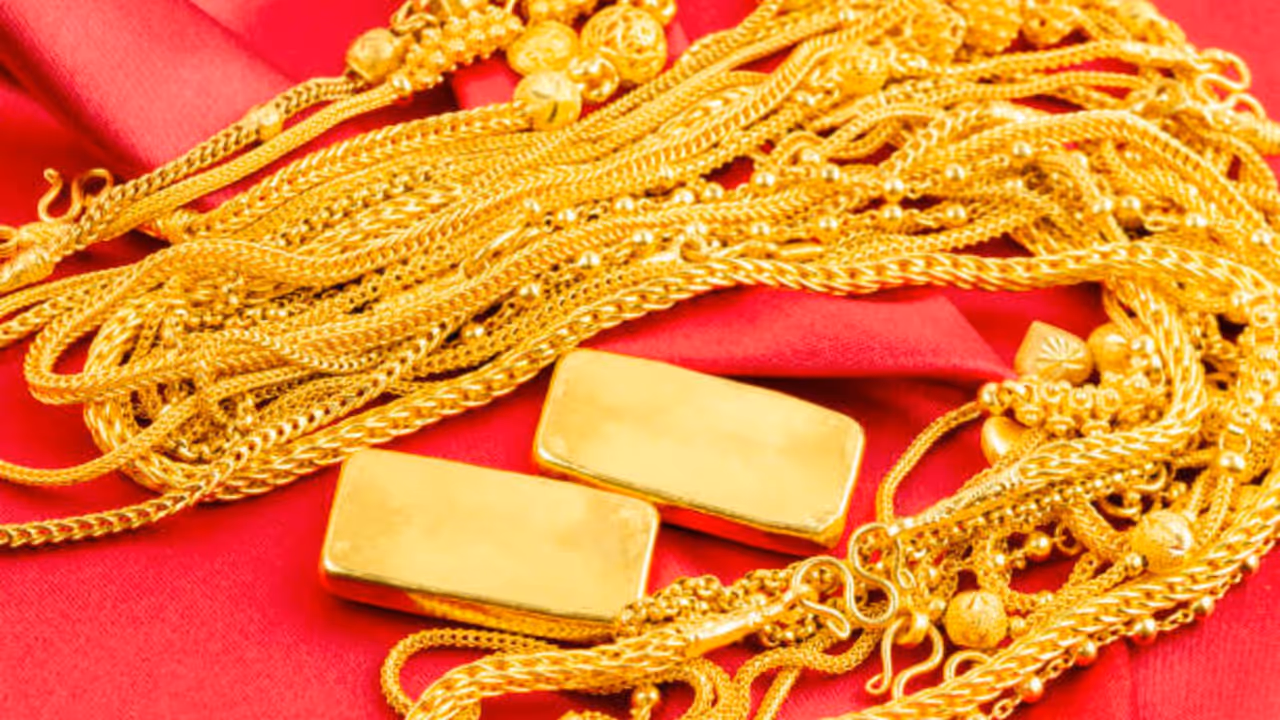 india gold price today 26 march 2026 24k 22k rate delhi mumbai patna gold price rise oil inflation impact india gold price today 26 march 2026 24k 22k rate delhi mumbai patna gold price rise oil inflation impact