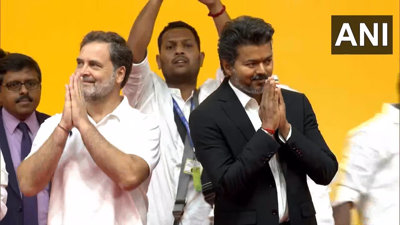 rahul gandhi attends vijay swearing in ceremony in tamil nadu rahul gandhi attends vijay swearing in ceremony in tamil nadu