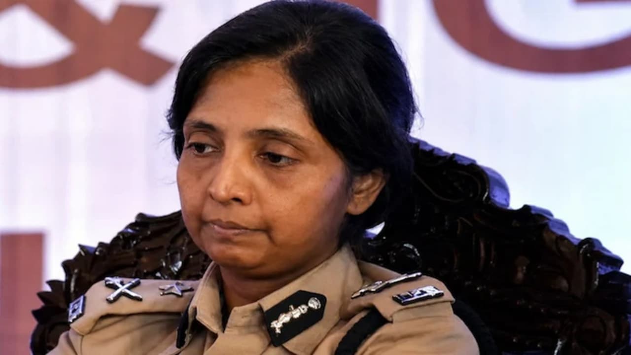 IPS Damayanti Sen IPS Damayanti Sen