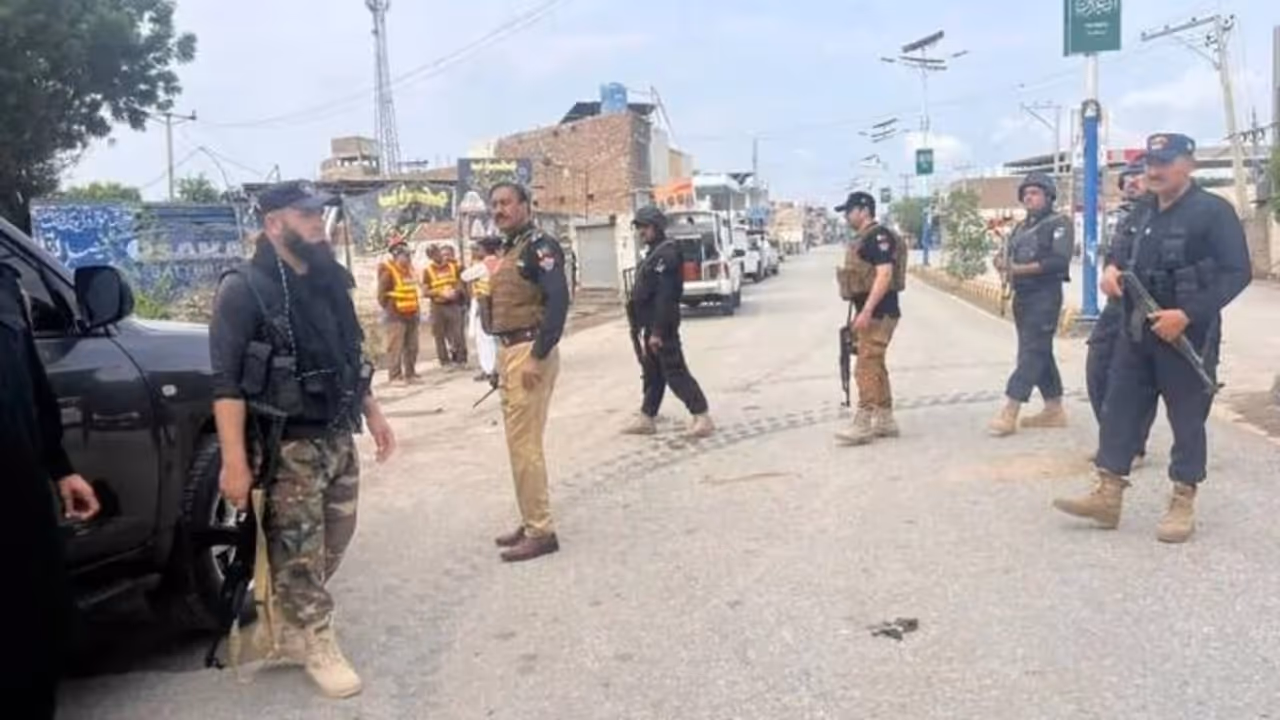 pakistan khyber pakhtunkhwa bannu twin blasts ied attack 7 killed terrorism security crisis pakistan khyber pakhtunkhwa bannu twin blasts ied attack 7 killed terrorism security crisis
