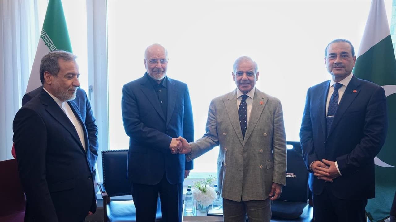 iran us talks walkout jd vance shahbaz sharif switzerland trump threat photo op crisis iran us talks walkout jd vance shahbaz sharif switzerland trump threat photo op crisis