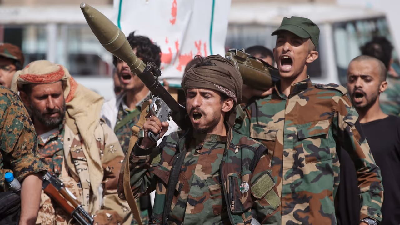 mecca air raid alert houthi attack saudi arabia yemen red sea crisis 55 mecca air raid alert houthi attack saudi arabia yemen red sea crisis 55