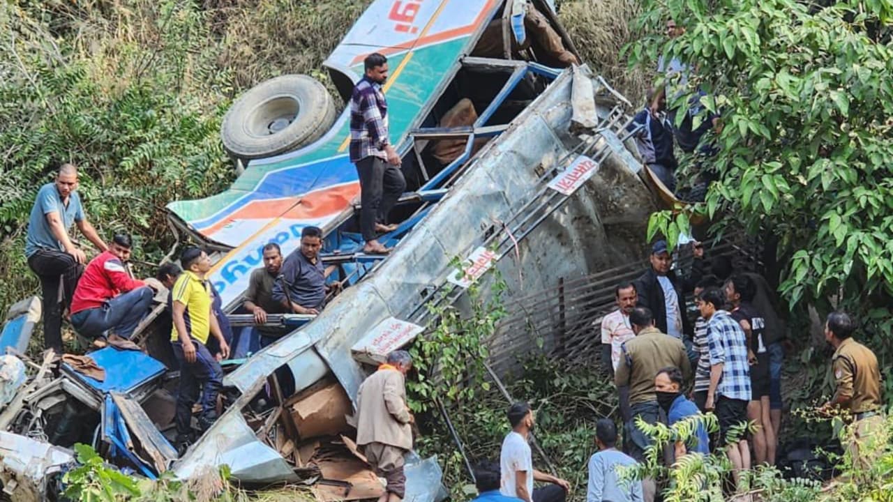 BUS ACCIDENT BUS ACCIDENT