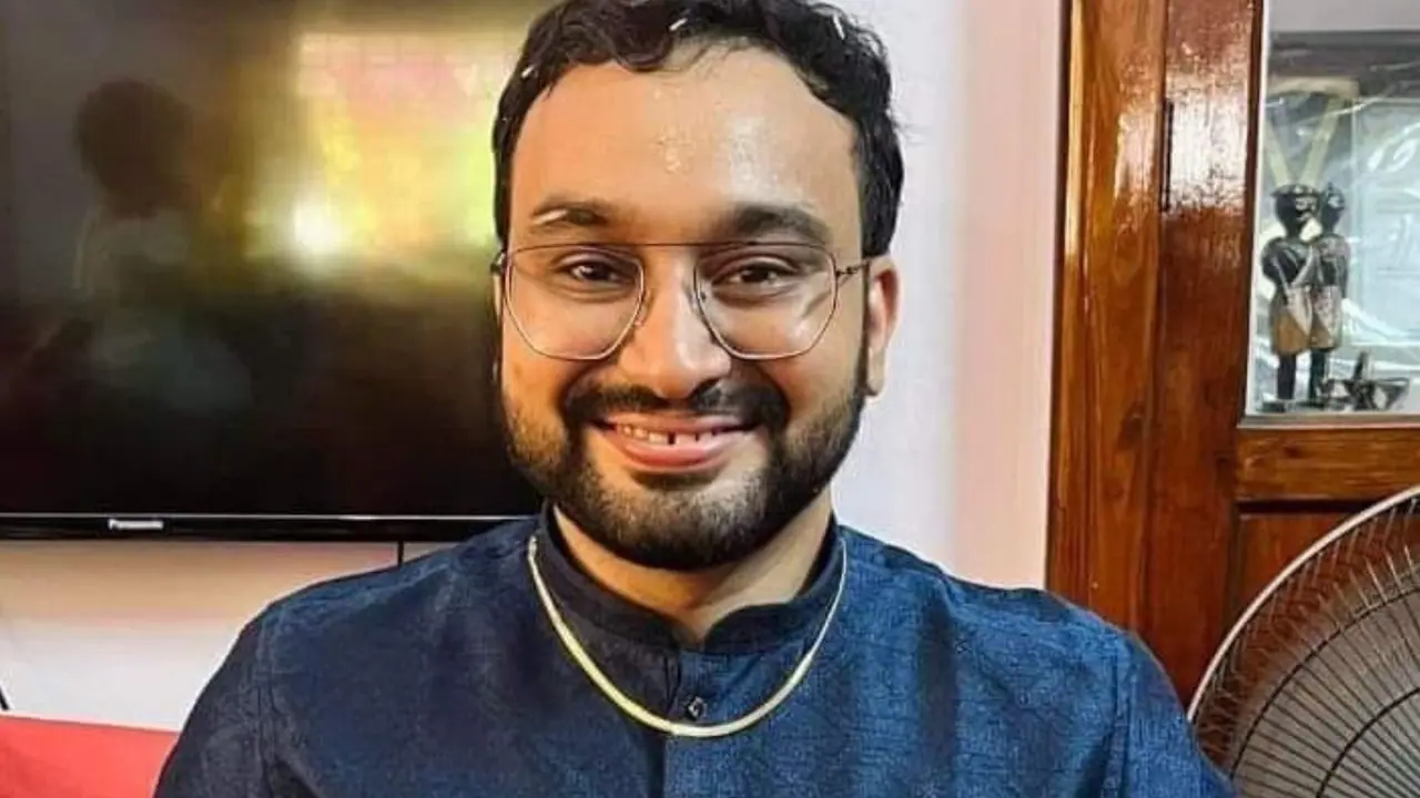 Dr. Dipro Bhattacharya Dr. Dipro Bhattacharya