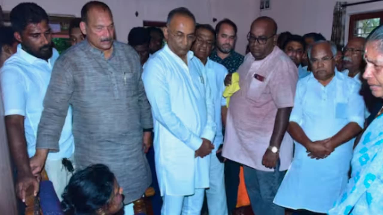 Mangaluru, dinesh gundurao 