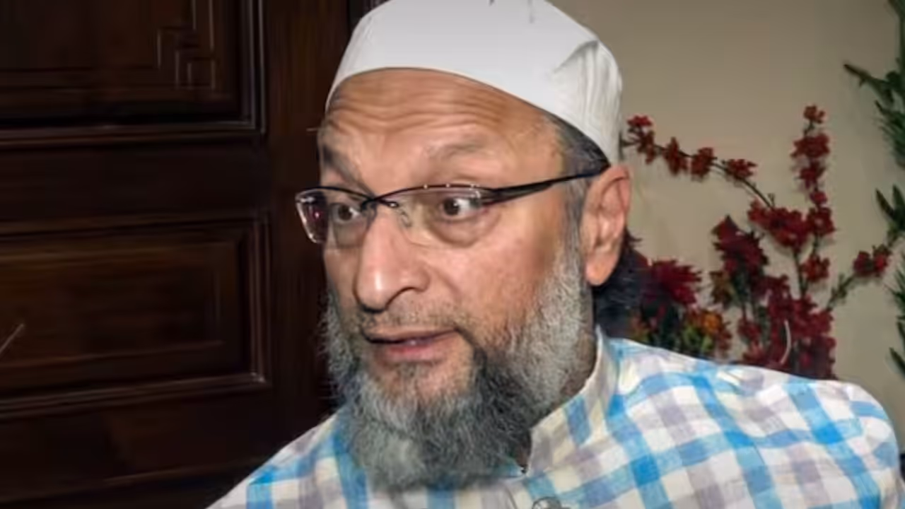 Owaisi Demands Revenge for Pahalgam Attack Urges Continuation of Operation Sindoor rav Owaisi Demands Revenge for Pahalgam Attack Urges Continuation of Operation Sindoor rav