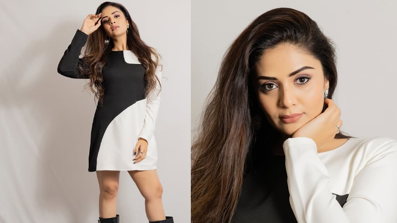 Anchor Sreemukhi Anchor Sreemukhi