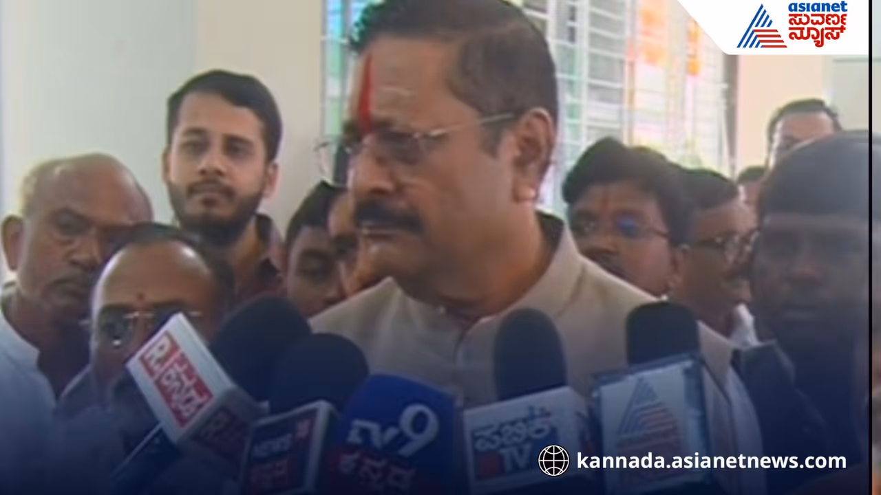 Basangowda patil yatnal