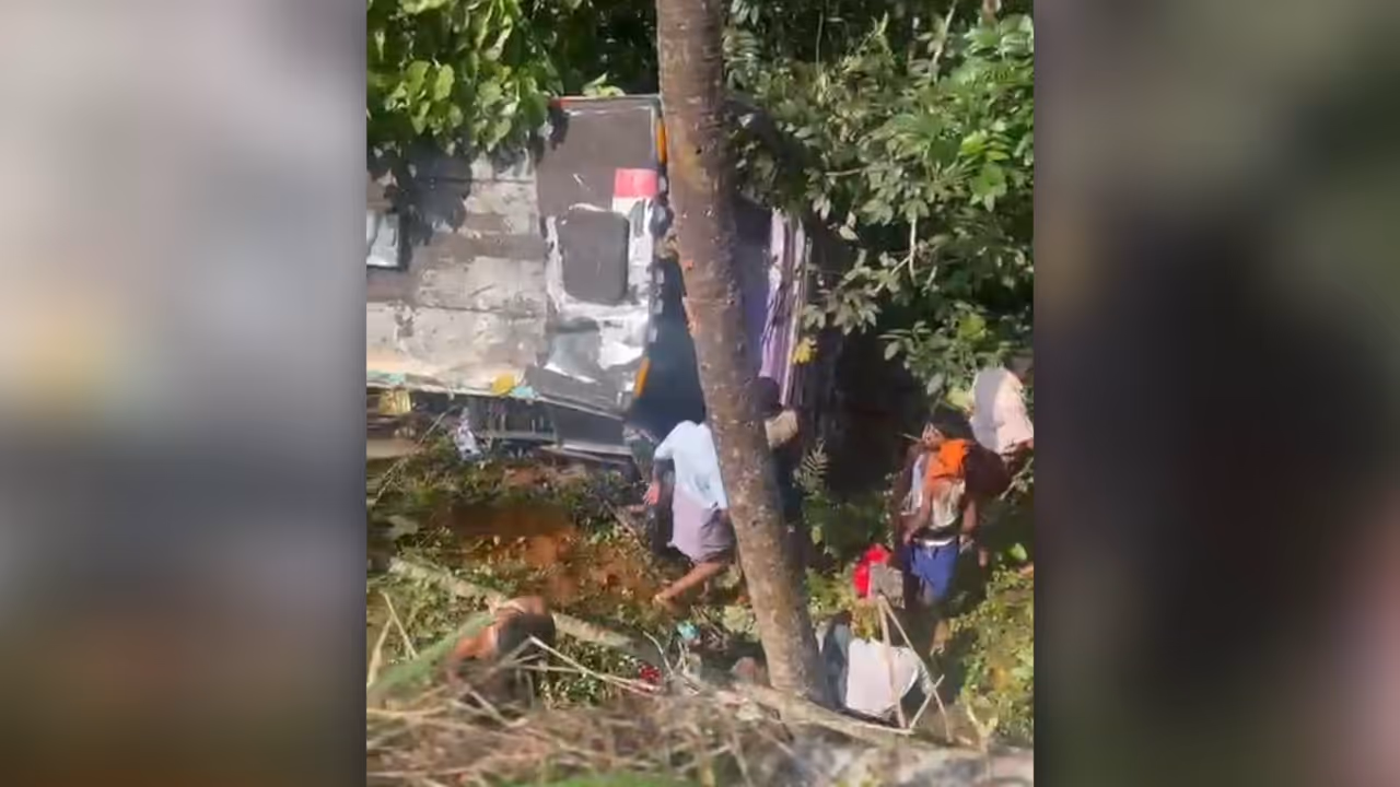 One dead in Sabarimala pilgrim bus accident One dead in Sabarimala pilgrim bus accident