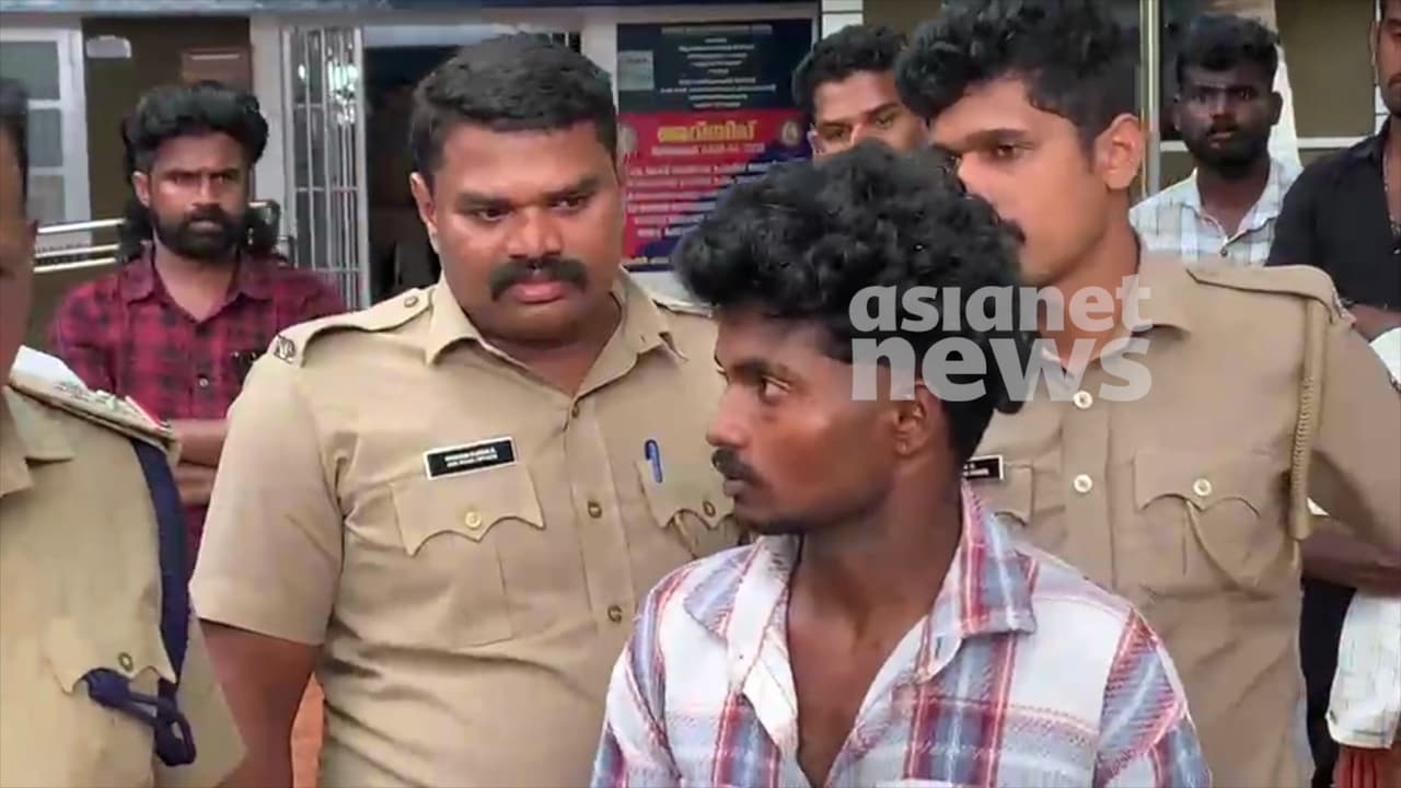 Kerala Youth Arrested For Throwing Beer Bottle At Palakkad Police Station Kerala Youth Arrested For Throwing Beer Bottle At Palakkad Police Station