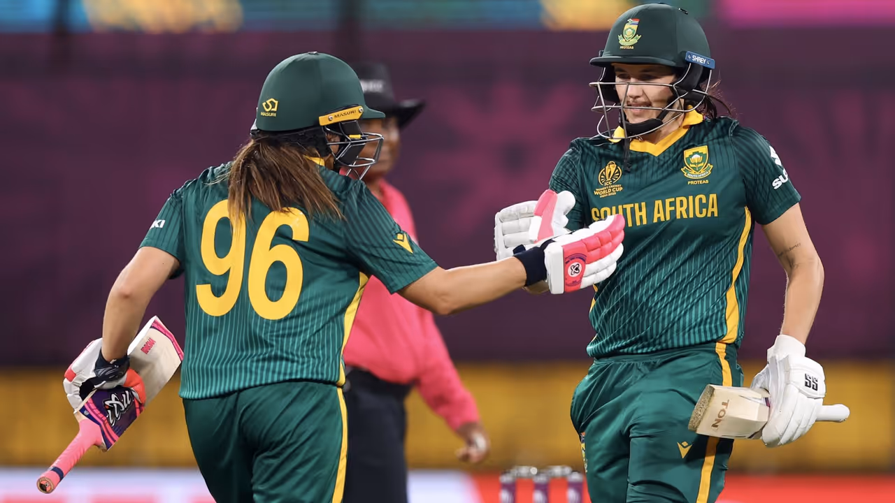 South Africa beat India by three wickets in women world cup