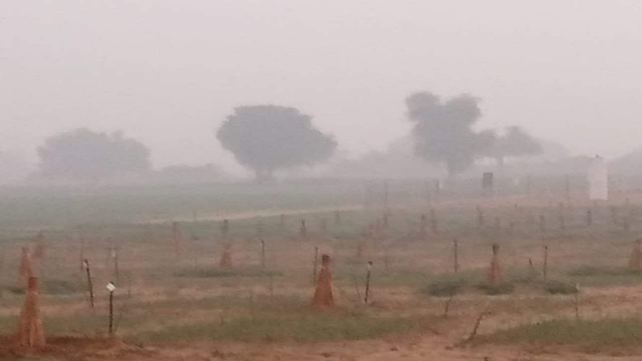 राजस्थान में बारिश को लेकर अलर्ट जारी किया गया है। राजस्थान में बारिश को लेकर अलर्ट जारी किया गया है।