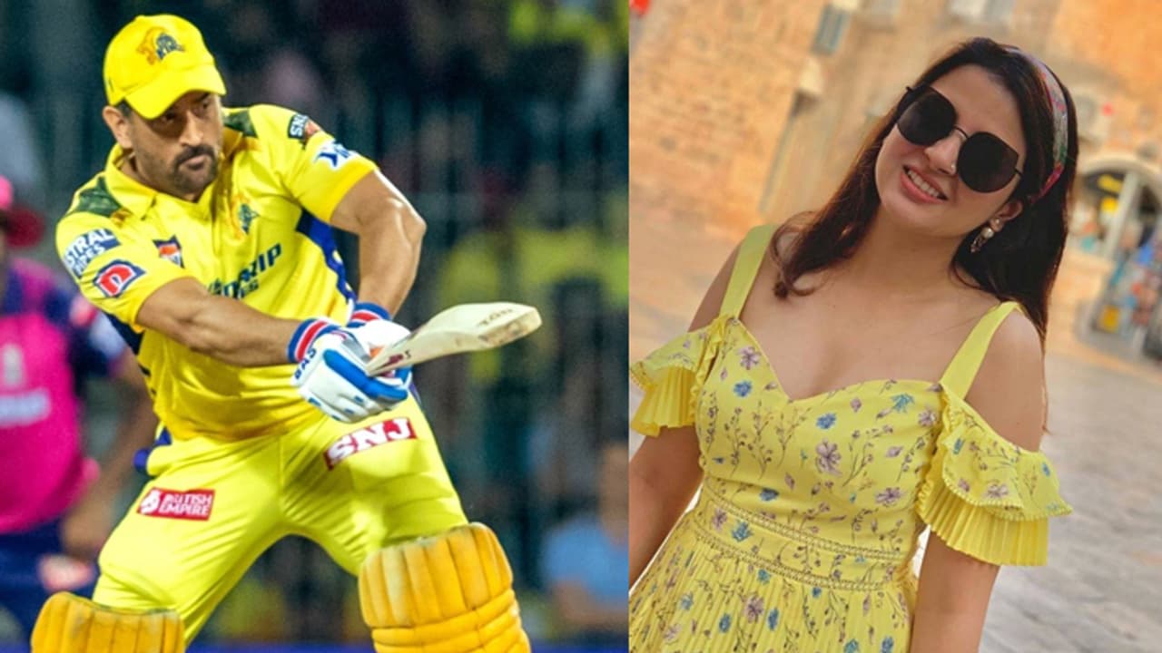 Sakshi Dhoni reaction on MS Dhoni batting Sakshi Dhoni reaction on MS Dhoni batting