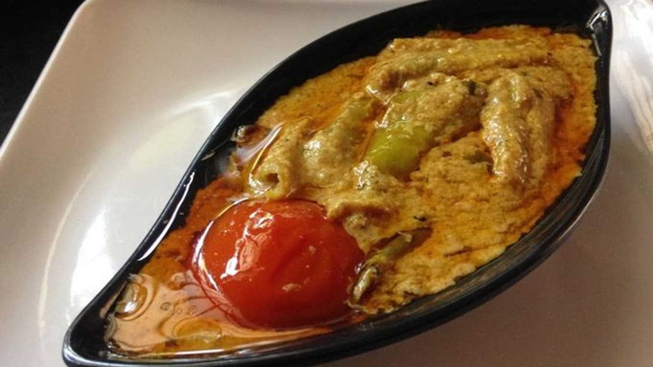 how to make Hyderabadi mirchi ka salan