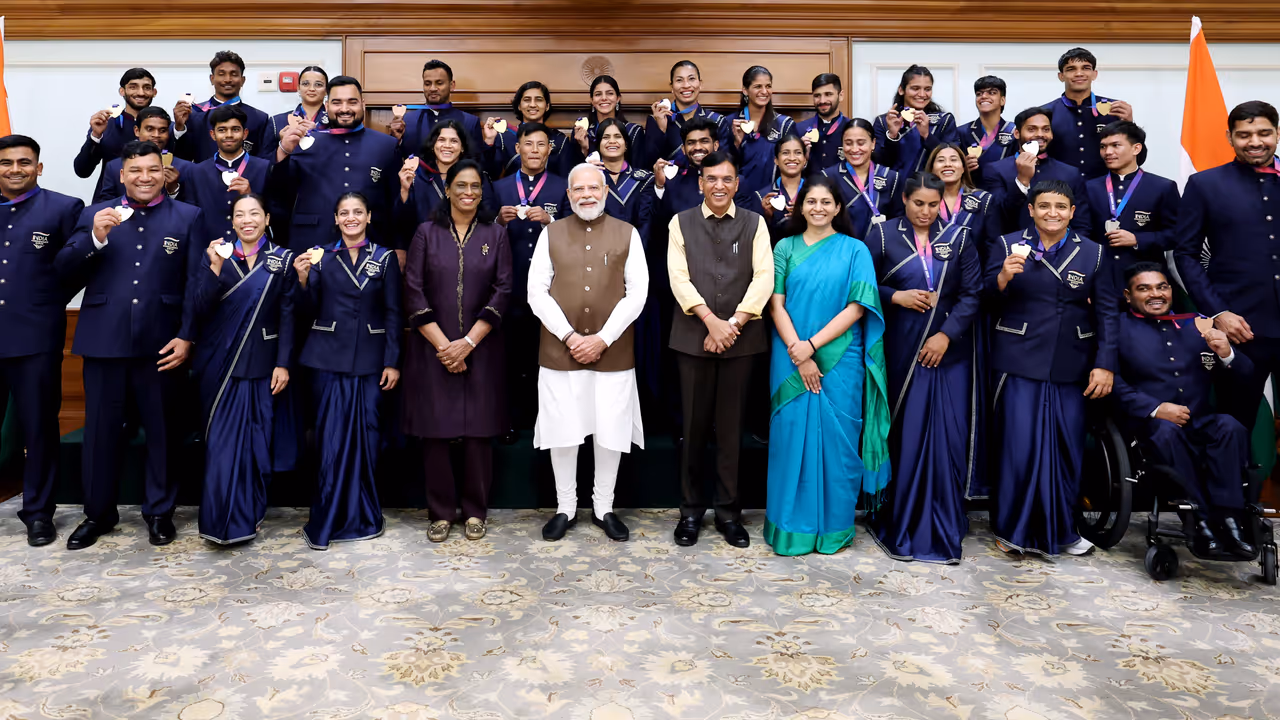 PM Modi meets CWG 2026 Medal Winners Modi Hosts Indias CWG 2026 Athletes Says Jo Khelega Woh Khilega PM Modi meets CWG 2026 Medal Winners Modi Hosts Indias CWG 2026 Athletes Says Jo Khelega Woh Khilega